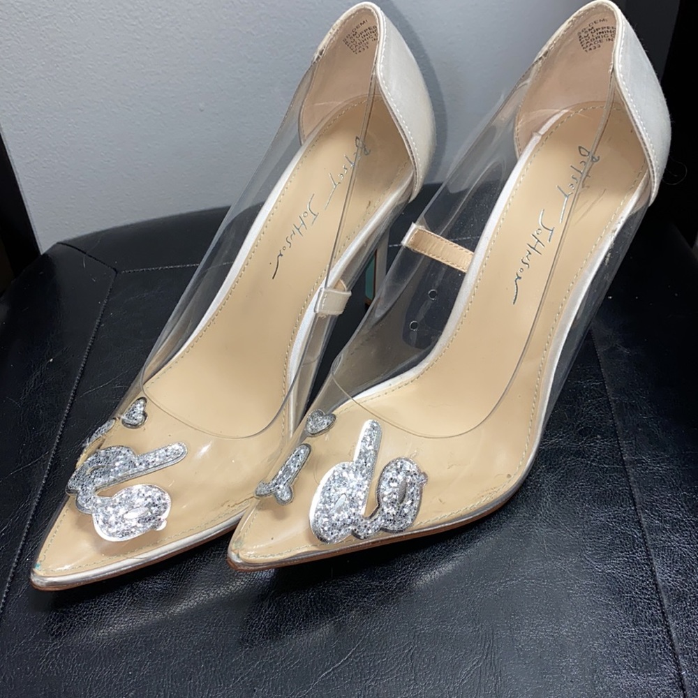 Betsey Johnson “I Do” Heels for Wedding/Bridal - Picture 2 of 3
